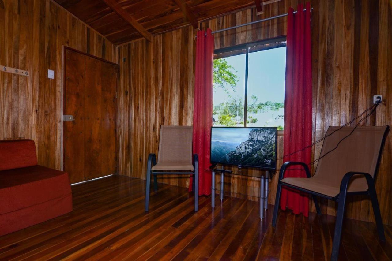 Cabanas Roca Verde Monteverde エクステリア 写真