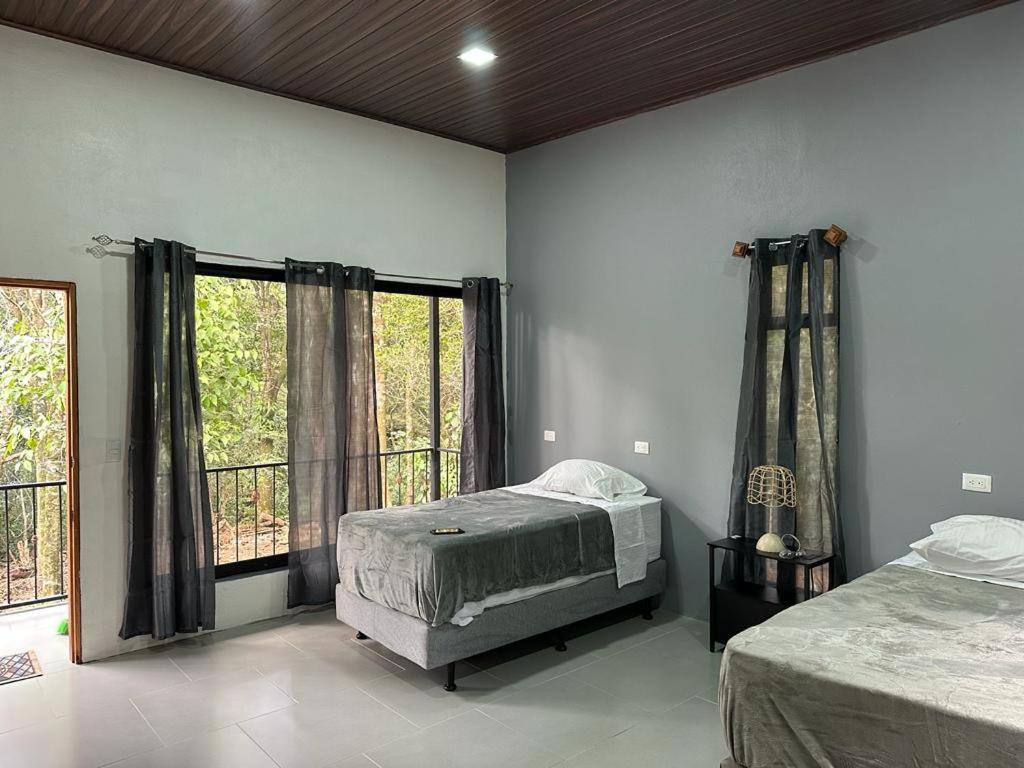 Cabanas Roca Verde Monteverde エクステリア 写真